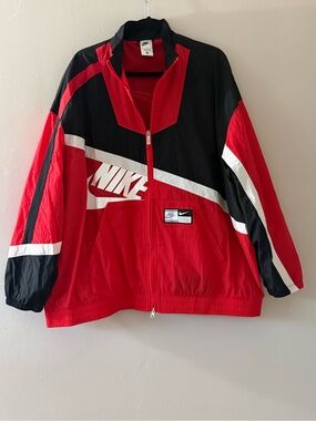 Women’s Nike Red, Black & White Colorblock Puffer Jacket